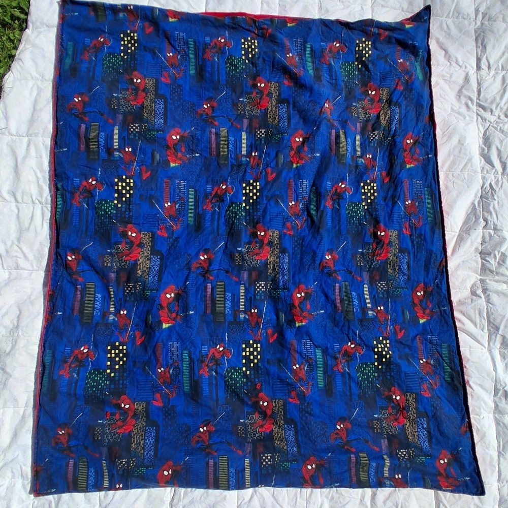 Vtg Marvel Spiderman Baby crib Toddler Bed Cityscape Reversible Throw Blanket
